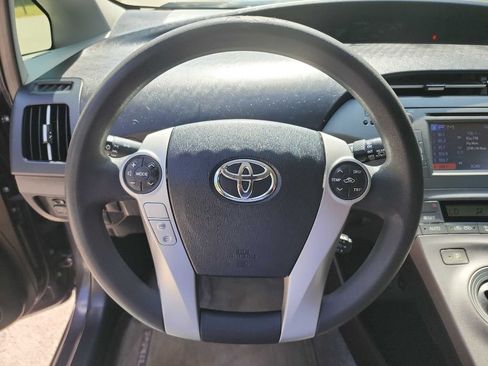Used 2013 Toyota Prius Two FWD image 16