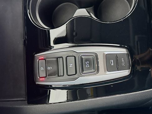 Used 2018 Honda Pilot Elite image 24