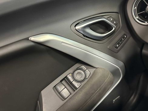 Used 2023 Chevrolet Camaro SS image 31