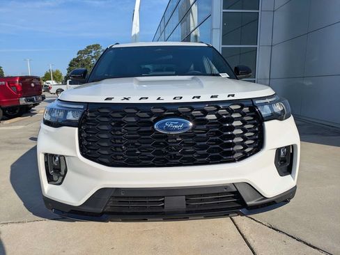 New 2026 Ford Explorer ST-Line RWD image 8