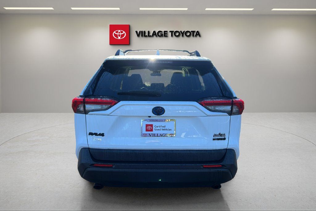 Certified 2023 Toyota RAV4 AWD Hybrid image 4