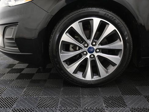 Used 2020 Ford Fusion SE AWD/4WD image 33