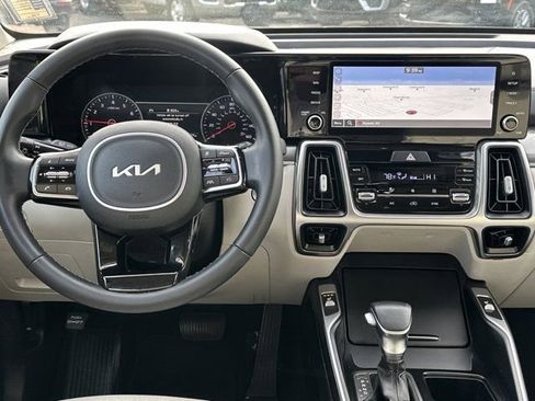 Used 2022 Kia Sorento S w/ Panoramic Sunroof Package image 29