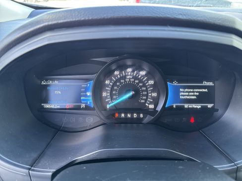 Certified 2022 Ford Edge Titanium image 36