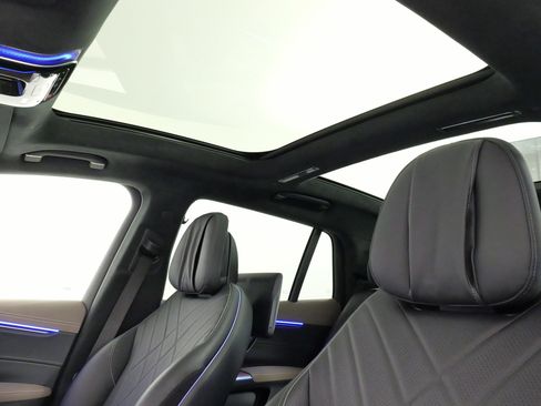Used 2023 Mercedes-Benz EQS 580 4MATIC SUV image 32