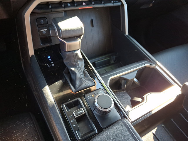 Certified 2025 Toyota Tundra Limited AWD/4WD image 14