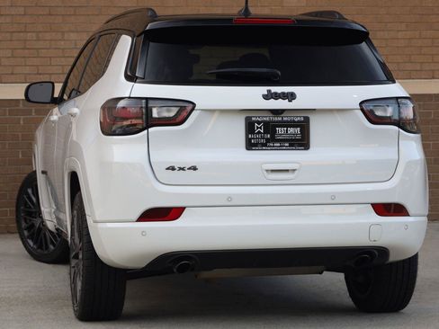 Used 2023 Jeep Compass High Altitude AWD/4WD image 8