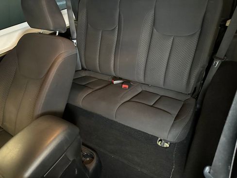Used 2013 Jeep Wrangler Sport AWD/4WD image 19