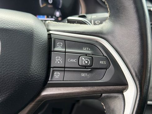 Used 2022 Jeep Grand Cherokee L Limited image 26