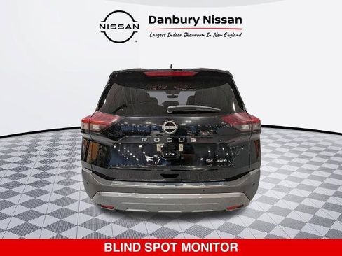 Certified 2023 Nissan Rogue SL w/ SL Premium Package AWD/4WD image 5