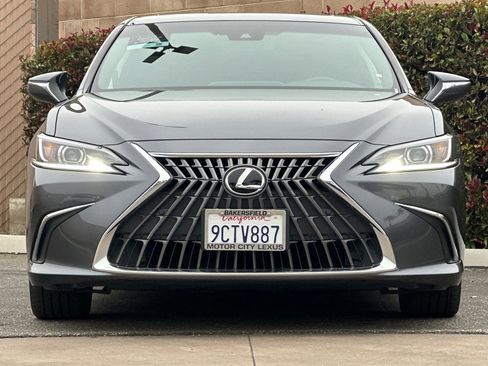 Certified 2022 Lexus ES 350 w/ Premium Package image 10