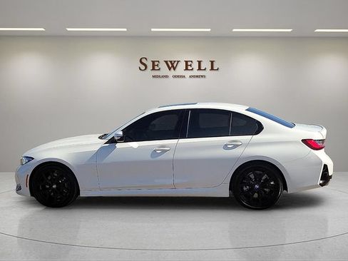 New 2026 BMW 330i Sedan w/ M Sport Package RWD image 2
