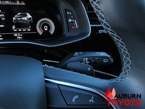 Used 2022 Audi Q8 Premium Plus image 19