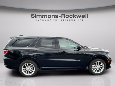 Used 2025 Dodge Durango GT w/ Trailer Tow Group IV AWD/4WD image 6