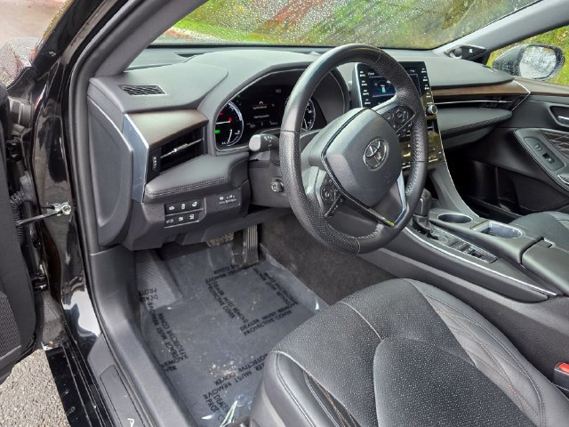 Used 2022 Toyota Avalon Limited w/ Advanced Safety Package FWD image 22