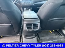 Used 2018 Chevrolet Malibu LT FWD image 14