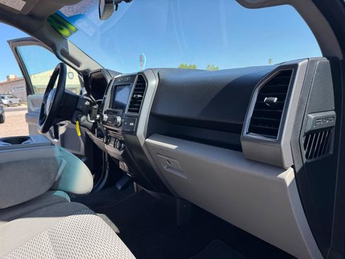 Used 2018 Ford F150 XLT w/ Equipment Group 302A Luxury RWD image 44