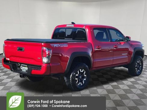 Used 2023 Toyota Tacoma TRD Off-Road w/ Technology Package image 15