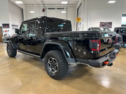Used 2023 Jeep Gladiator Mojave w/ LED Lighting Group AWD/4WD image 6