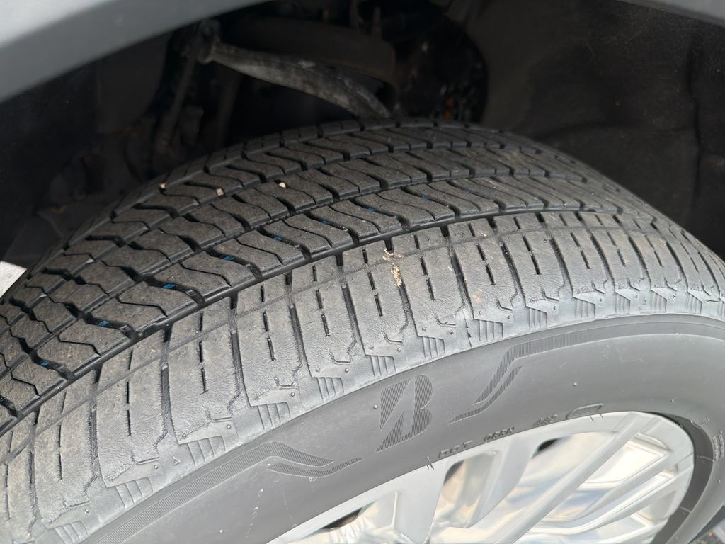 Certified 2022 GMC Sierra 1500 Denali AWD/4WD image 31
