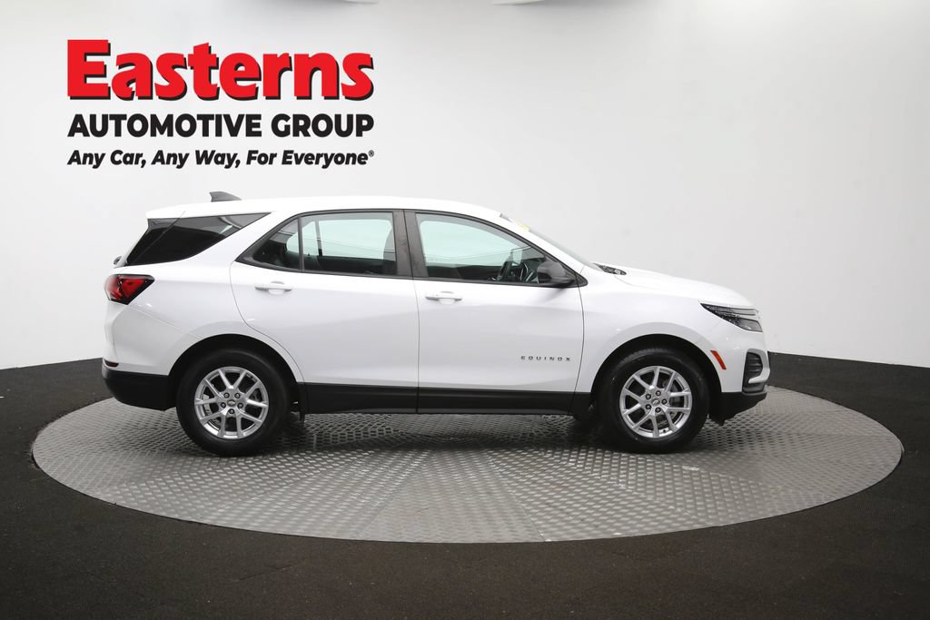 Used 2023 Chevrolet Equinox LS w/ Driver Confidence II Package FWD image 44