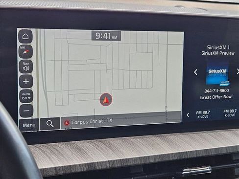 Used 2024 Kia Telluride EX w/ EX Captain's Chair Package FWD image 13