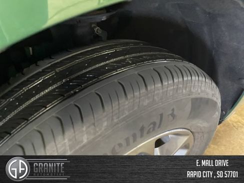 Used 2025 Ford Maverick XLT w/ Equipment Group 301A AWD/4WD image 27