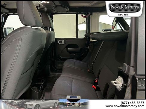 Used 2022 Jeep Wrangler Unlimited Sport image 13