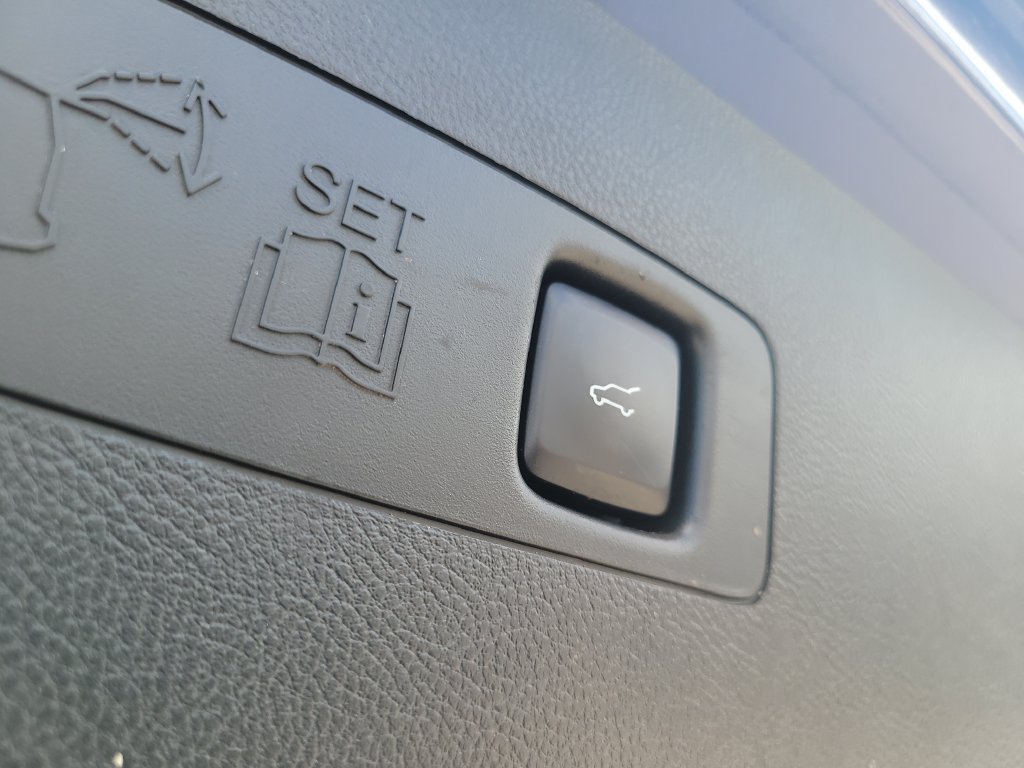 Used 2020 Lincoln Corsair FWD image 8