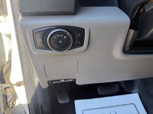 Used 2021 Ford F250 XL w/ Power Equipment Group AWD/4WD image 14