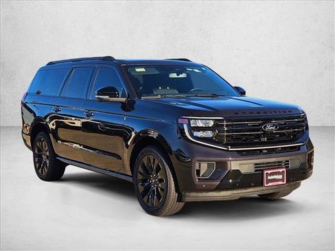 New 2025 Ford Expedition Max Platinum w/ Stealth Appearance Package image 7