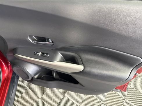 Used 2020 Nissan Kicks SR w/ SR Premium Package FWD image 29