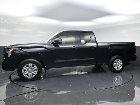Used 2026 Toyota Tundra SR AWD/4WD image 3