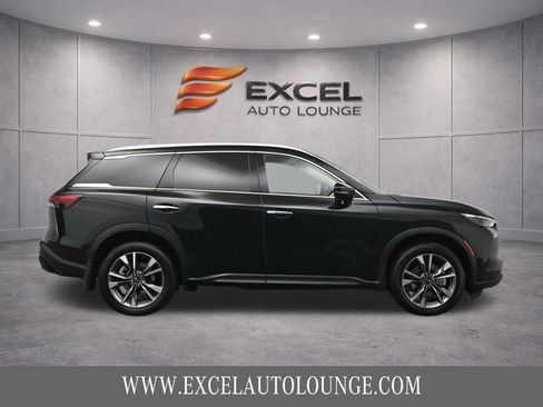 Used 2023 INFINITI QX60 Luxe w/ Cargo Package AWD/4WD image 10