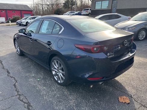 Used 2022 MAZDA MAZDA3 s image 9