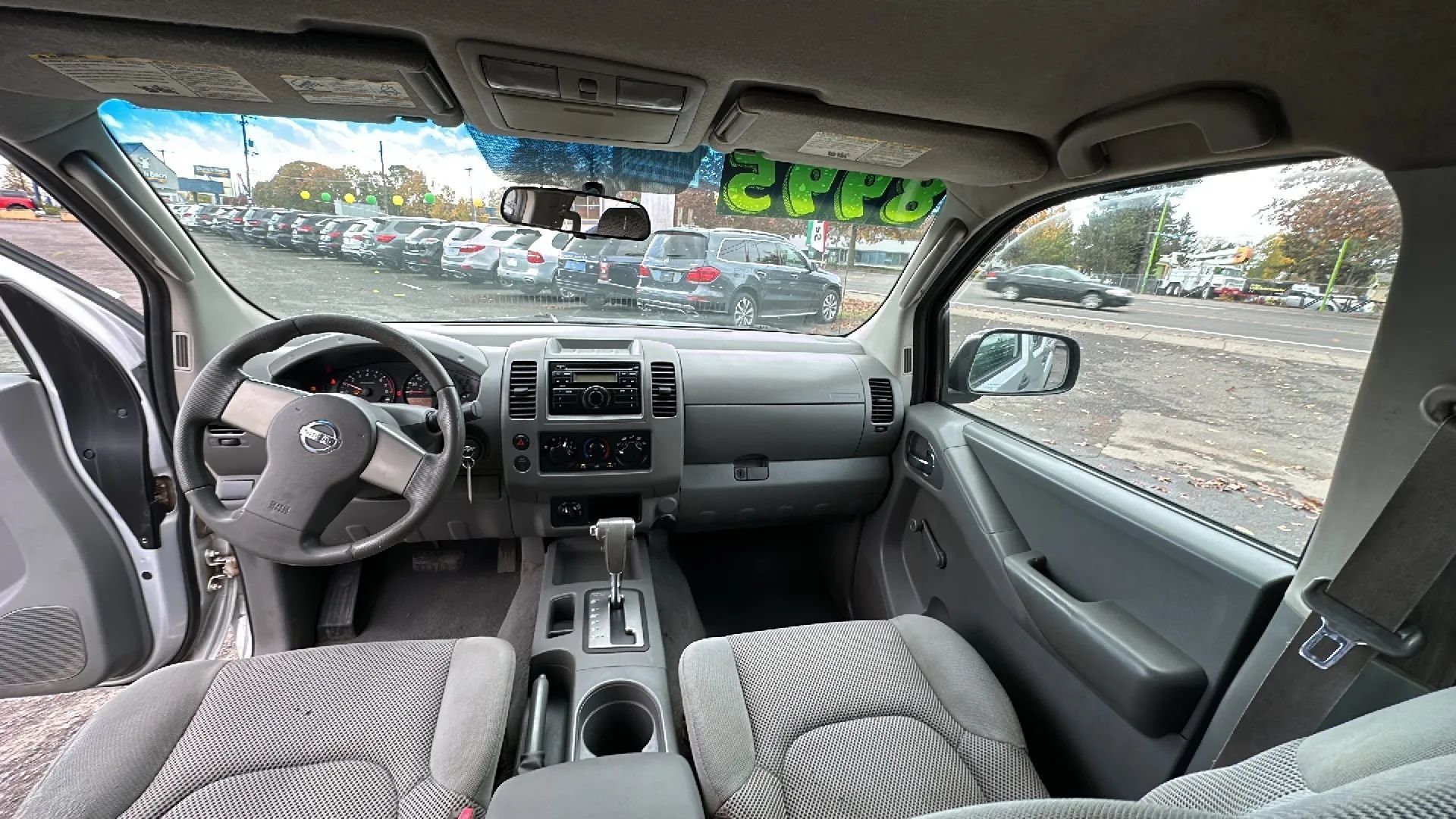 Used 2008 Nissan Frontier SE w/ Tow Hitch Pkg AWD/4WD image 11