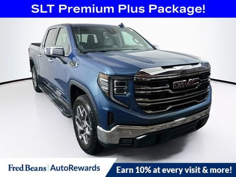 Used 2024 GMC Sierra 1500 SLT w/ SLT Premium Plus Package AWD/4WD image 1
