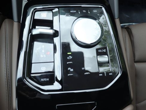 New 2027 BMW 530i RWD image 35