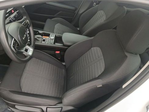 Certified 2025 Kia K5 LXS image 11