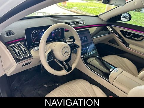 Used 2022 Mercedes-Benz S 500 4MATIC image 7
