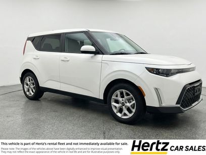 Used 2025 Kia Soul LX w/ LX Technology Package