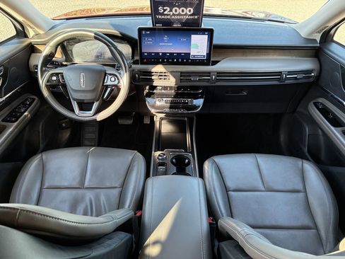 Used 2023 Lincoln Corsair Reserve w/ Equipment Group 201A image 15