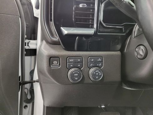 Used 2024 Chevrolet Silverado 1500 LTZ w/ LTZ Premium Package AWD/4WD image 10