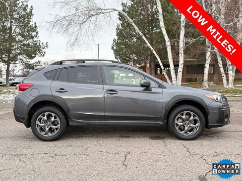 Used 2022 Subaru Crosstrek 2.5i Sport w/ Moonroof Package image 4