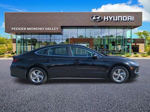 Used 2023 Hyundai Sonata SE image 3