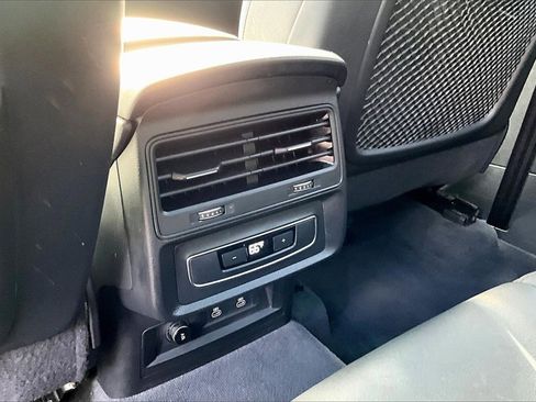 Used 2022 Audi Q7 3.0T Premium Plus w/ Premium Plus Package image 10