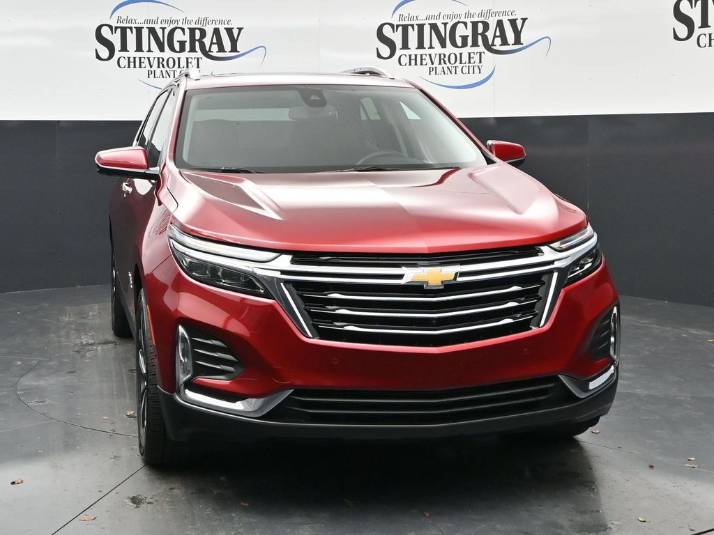 Used 2023 Chevrolet Equinox Premier FWD image 2