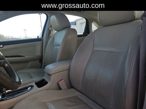 Used 2009 Chevrolet Impala LT image 16