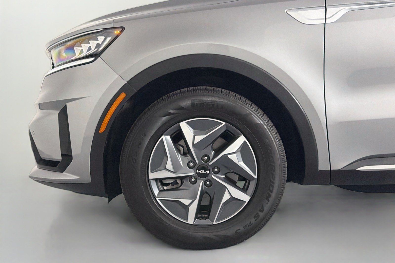 Used 2024 Kia Sorento EX FWD image 11