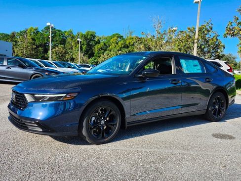 New 2025 Honda Accord SE image 3